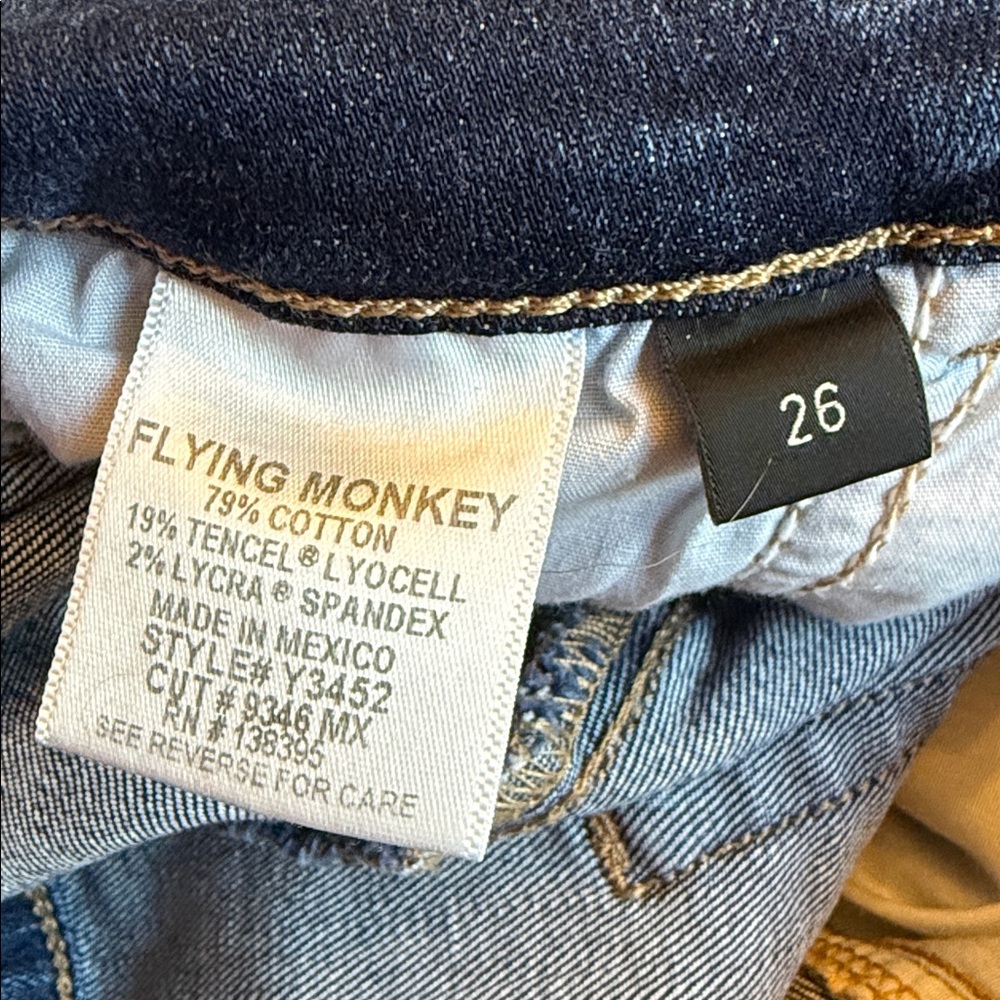 Flying Monkey High Waist Distressed Crop Jeans Size 26 | Pleated Wide Leg - Picture 9 of 12
